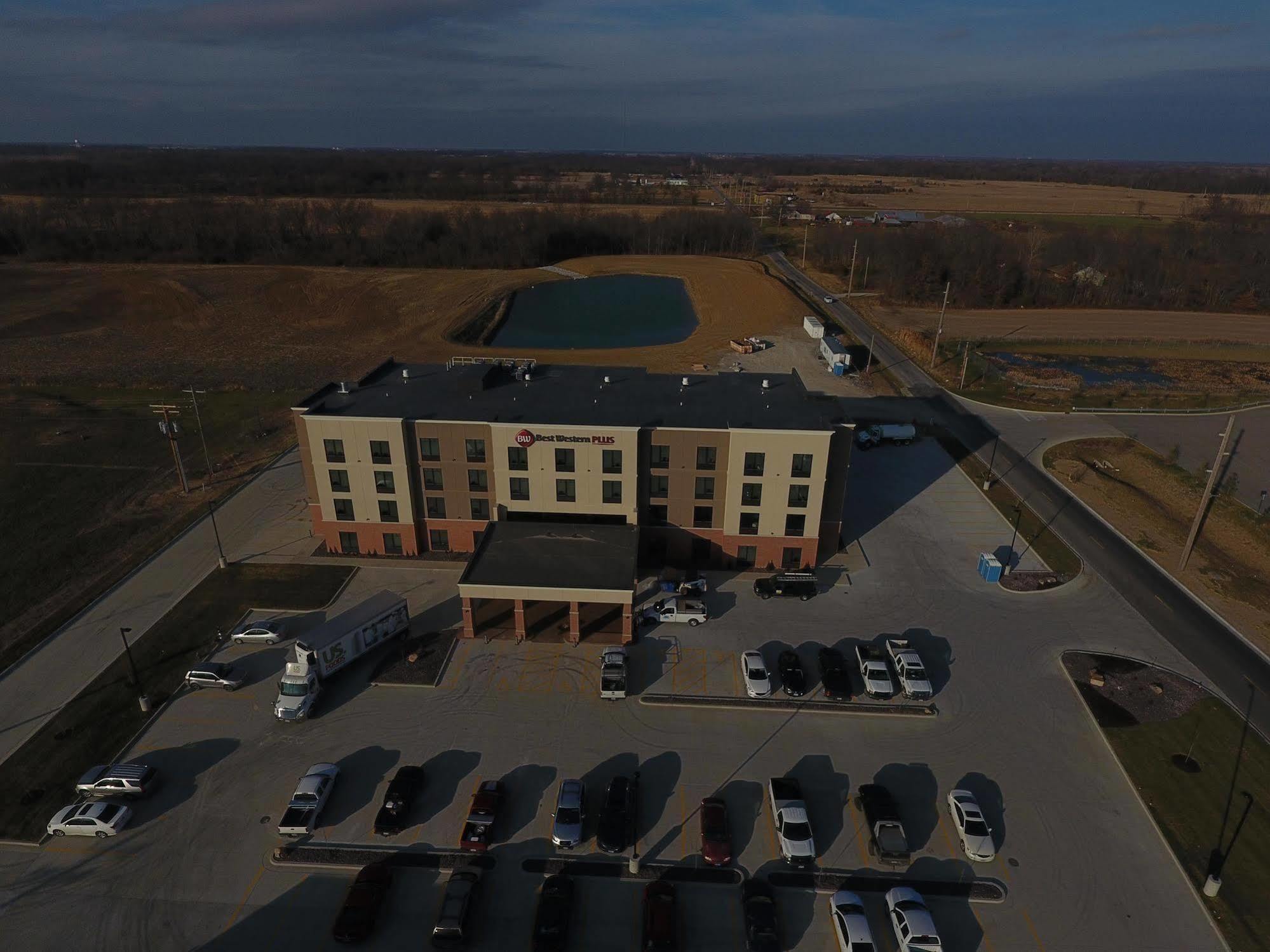 Best Western Plus Centralia Hotel & Suites Exteriör bild